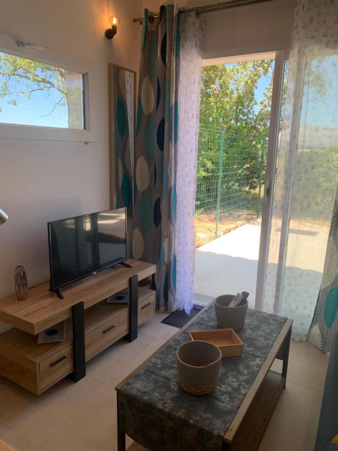 Mas Gabelys Superbe Vue Sainte Victoire Jardin Terrasse Et Piscine Trets Exterior foto