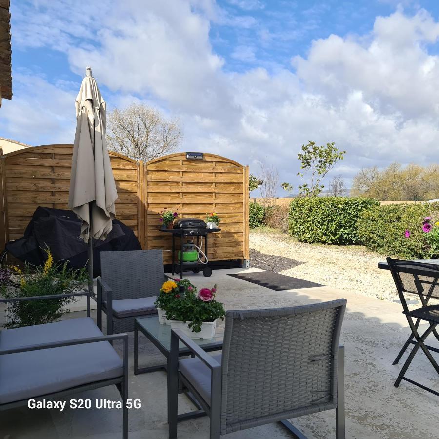Mas Gabelys Superbe Vue Sainte Victoire Jardin Terrasse Et Piscine Trets Exterior foto